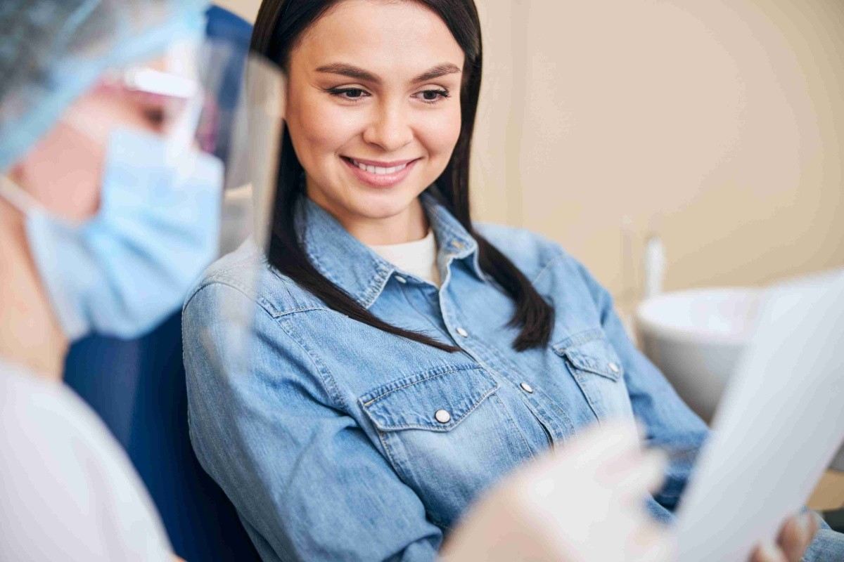 Featured image for “How Invisalign Can Fit a Busy Daily Routine”